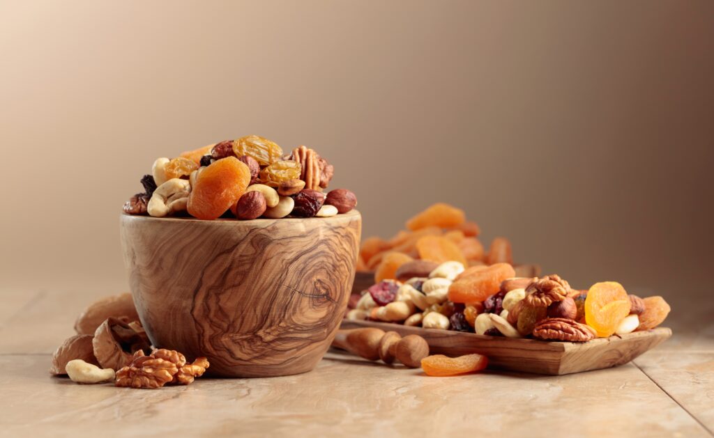 Nuts and dried fruit snack for weight gain